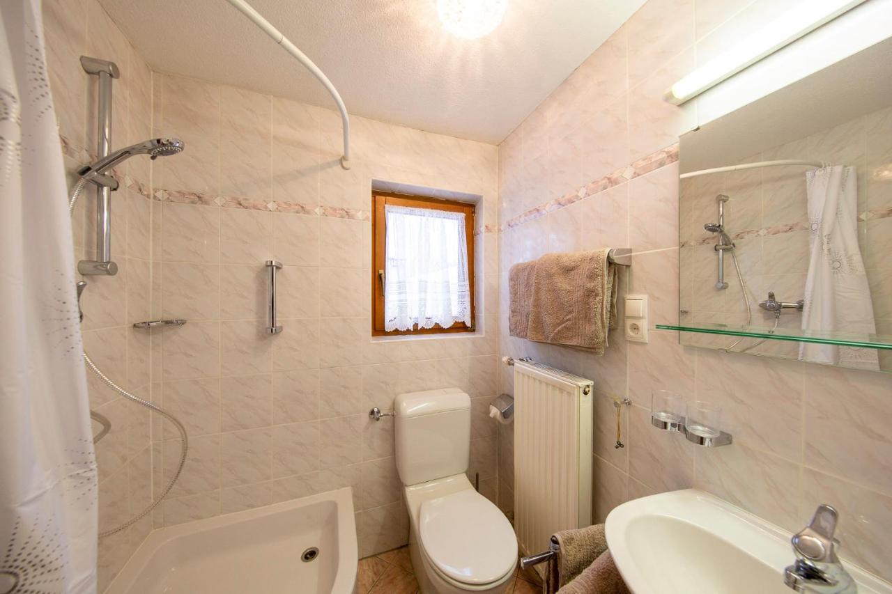 Gaestehaus Strauss Seefeld in Tirol Esterno foto